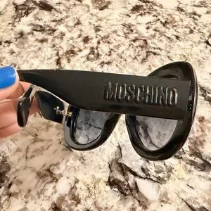 MOSCHINO Black Oversized Cat Eye Sunglasses Moschino | Accessories | Moschino Black Oversized Cat Eye  main image 4